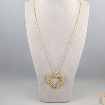 Free Shipping Gold Hollow-out Heart Necklace