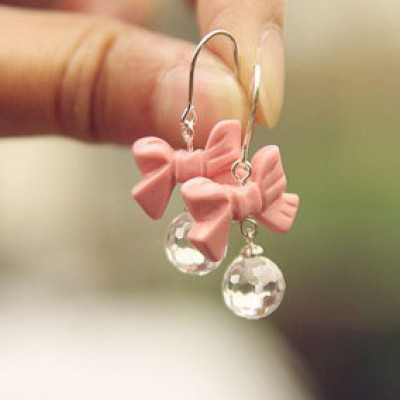 Drop Shape Earrings With Pink Bow
