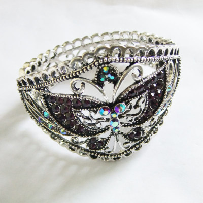 [Free Shipping] Butterfly  Hollow-out  Fashion Alloy Bracelet