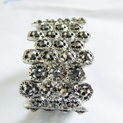 [Free Shipping] Elastic Hollow-out  Fashion Alloy Bracelet With Rhinestones