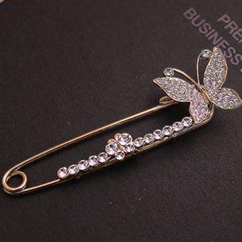 Free shipping Korean fine jewelry noble and full of exquisite diamond butterfly brooch pin corsage