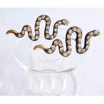 [Free Shipping] Jewelry Wholesale 2012 European And American Style Retro Diamond Curved Snake Earrings