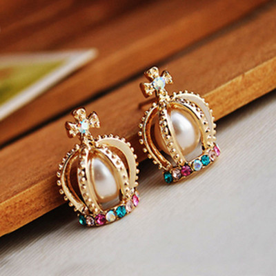 [Free Shipping]  European And American Style  Jewelry Retro French Court And Aristocracy Pearl Cross Diamond Crown Earrings