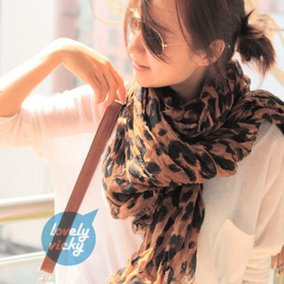 Free Shipping Classic Leopard Scarf