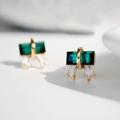 [ Free Shipping] Jewelry Wholesale Ladies Emerald Crystal Bow Earrings