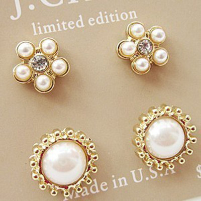 [ Free Shipping]Two Sets Of Earrings The Jewelry Wholesale European And American Retro Flower Pearl Diamond