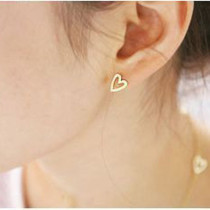 [ Free Shipping] The New Minimalist Cute Love Hollow Glossy The Heart Earrings