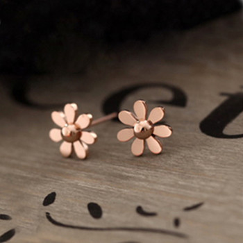 [ Free Shipping ] Jewelry Wholesale Jewelry Fresh, Minimalist Glossy Small Daisy Flower Earrings