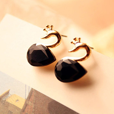[ Free Shipping ] Gorgeous Crystal Gem Swan Black Diamond Earrings