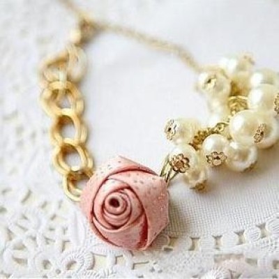 [Free Shipping]HL03201 jewelry factory wholesale 2012 new bud the rose pearl flower tassel bracelet Europe and the United States 12g