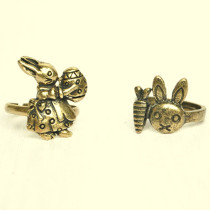 [Free Shipping]M40025 jewelry wholesale European and American retro Fashionable cute little rabbit ring ring female 5g