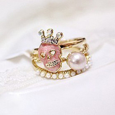 [Free Shipping]M40228 jewelry wholesale Korea new skull pirate Crown Ring prime ring pearl ring three-piece 7g