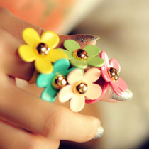 [Free Shipping]M40248 Korean jewelry awesome ~ sweet cute multicolor daisy ring five flower ring 5g