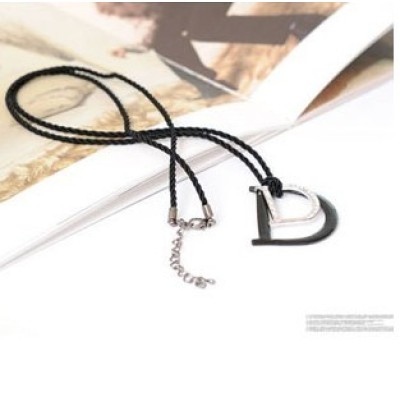 Free shipping Manufacturers selling Korean hot fashion all-match letter double D Long Necklace retro sweater chain