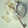 [Free Shipping]HL25207 jeweled crown key pearl necklace zircon rhinestone necklace 60g