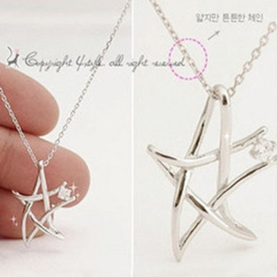 [Free Shipping]The HL22207 Korea's foreign trade jewelry wholesale fashion hot flash Drill weave the pentagram necklace short chain 5g