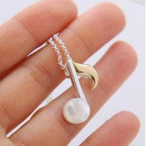 [Free Shipping]HL15107 Korean jewelry fashion the wild Japanese and Korean youth notes shell necklace pendants female 7g