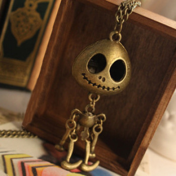 [Free Shipping]Europe and the United States foreign trade jewelry wholesale activities HL11907 joint skull necklace sweater chain Hot 19g