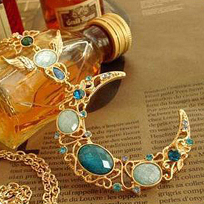 [Free Shipping]HL26407 Korean Accessories Wholesale hearts moon blue Colorful gemstones inlaid necklace sweater chain 20g