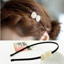 Beautifully Eegant Pearl Diamond Bow Hair Bands