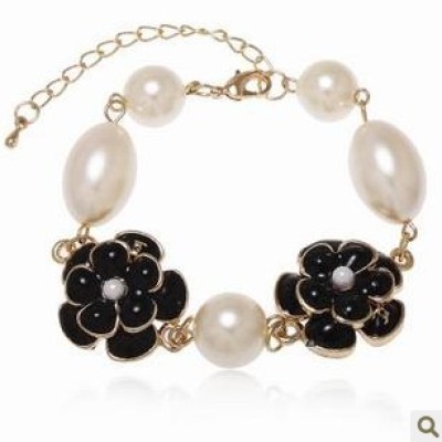 [Free Shipping] Five-leaf flower hair accessories earrings fashion style double camellia pearl bracelet multicolor optional