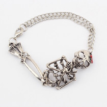 [Free Shipping] European and American retro exaggerated the skeletons fashion bracelet two-color
