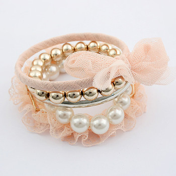 [Free Shipping] Fashion lace multilayer pearl bracelet two-color
