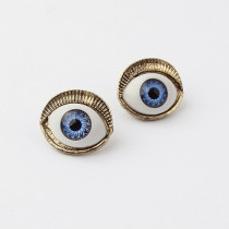 [Free Shipping] Retro exquisite lifelike eyes exaggerated earrings