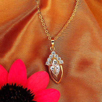 D0080Fashion Womens Jewelry Gold Plated Crystal Zircon Diamond  Necklace Pendants