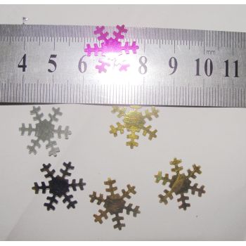 Snowflake table confetti for Chirstmas decoration