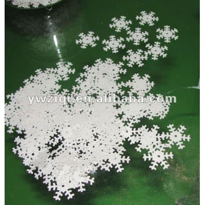 White snowflke table confetti for wedding celebration gift