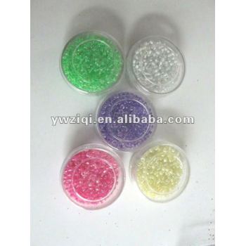2 cut glass seed beads for garments decoration