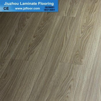 12MM  HIGH QUALITY LAMINATED FLOOR