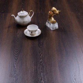 12mm oak Standard Finish Laminate Flooring