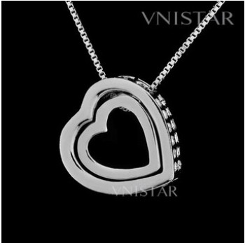 Free shipping! Necklaces, heart pendant necklace, clear rhinestones, VN045, pendant size 17*17mm, sold in 2 pcs per pack