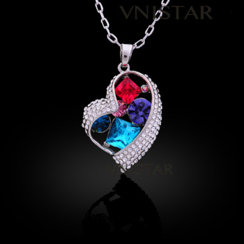 Free shipping! Necklaces, fashion crystal necklace, love necklace, heart necklace, crystal inside, VN556, pendant size 23*30mm, sold in 2 pcs per pack