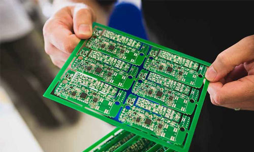 How to choose a suitable PCB manufacturer