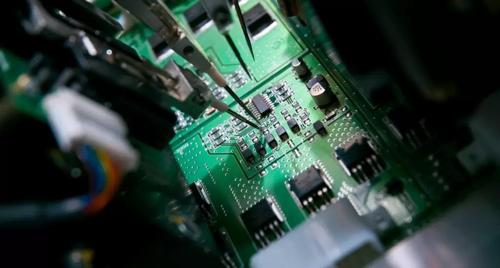 common causes and solutions for printed circuit board failures