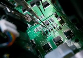 Common Causes and Solutions of Printed Circuit Board Failures