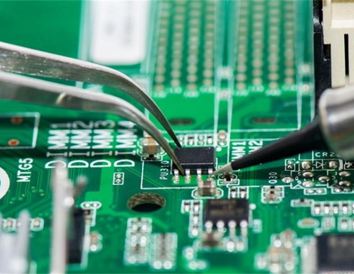 Testing Methods and Standards for PCB Cleanliness