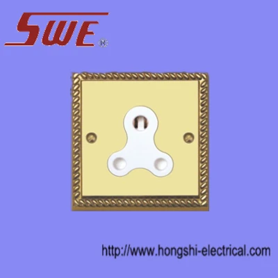 Unswitched BS 546 Socket