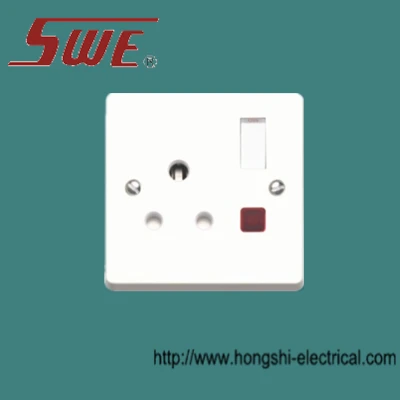 Switched BS 546 Socket