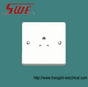 Unswitched BS 546 Socket