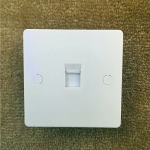 Satellite Socket