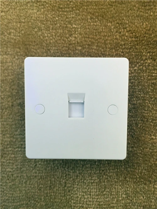 Satellite Socket