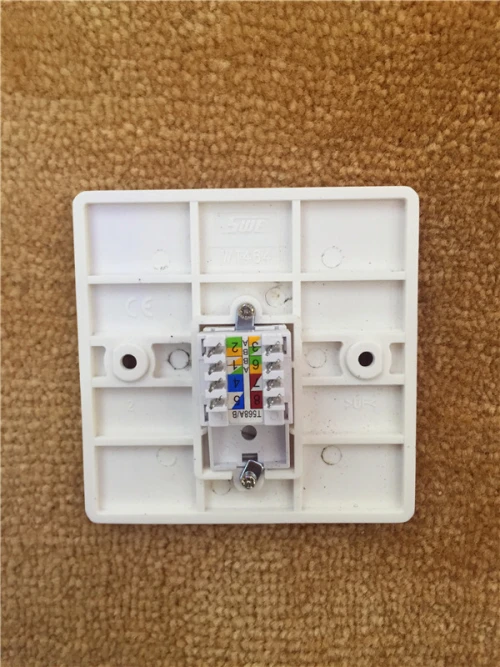 Satellite Socket