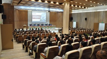鸿世电器2018年度总结 表彰大会圆满落幕