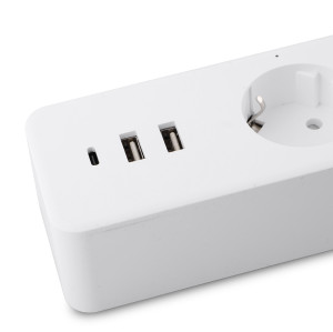 EU Standard 4 AC Outlets 2 USB-A Ports + 1 Type-C Fast Charging Smart Power Strip