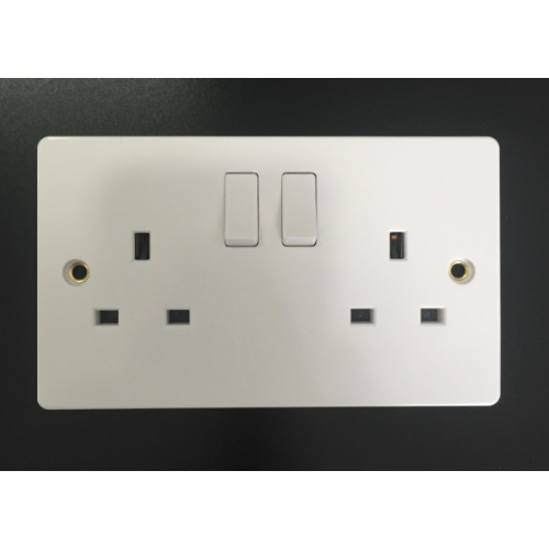 2 gang socket outlet 13A switched