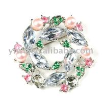 flower pearl gemstone brooch